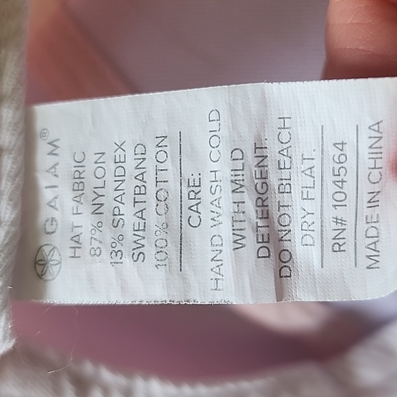 Gaiam Pink Adjustable Hat - Picture 7 of 7